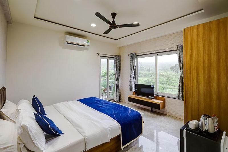 The Leaf Resort Mahābaleshwar Exteriör bild